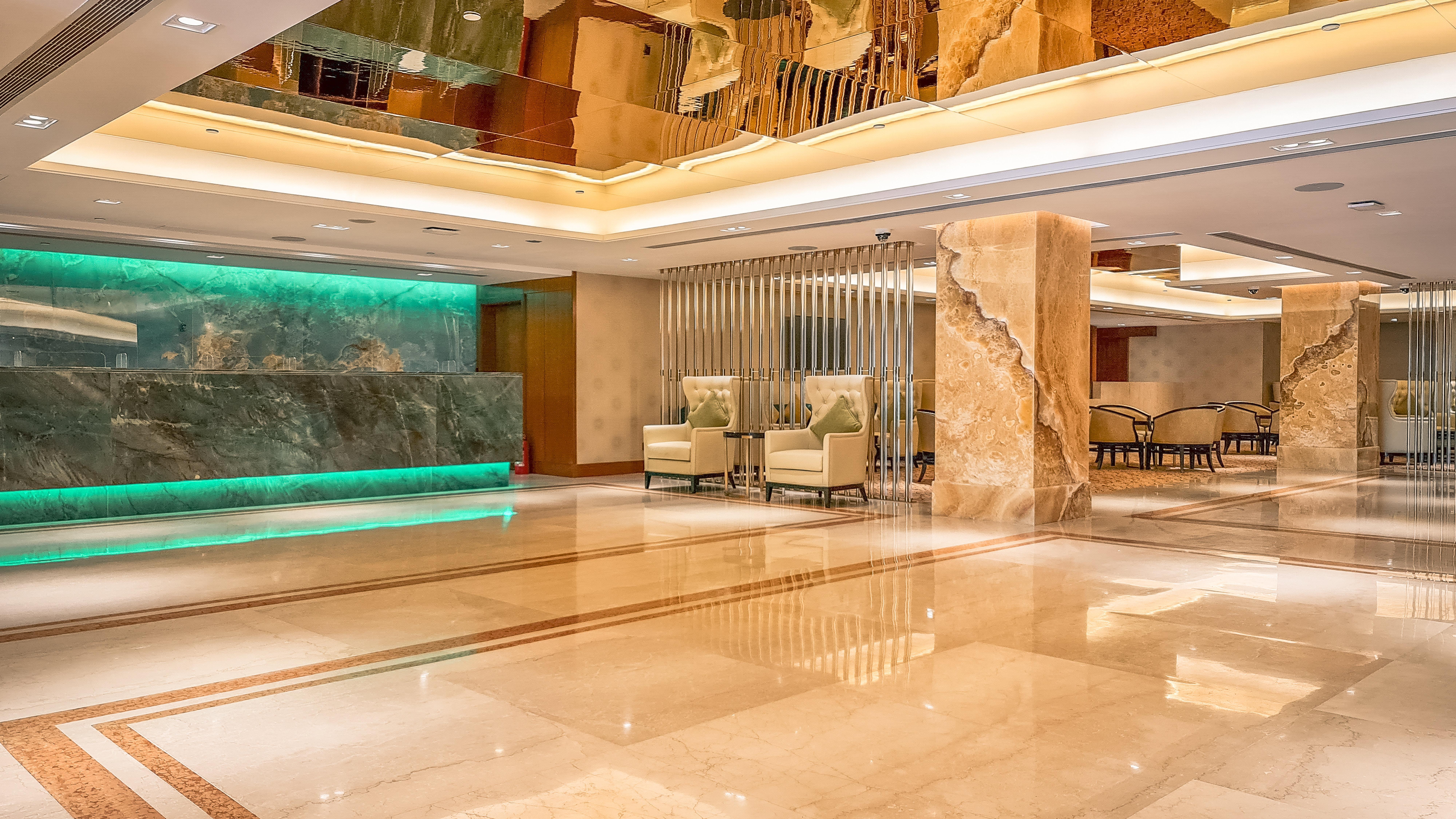 Holiday Inn Dhaka City Centre By Ihg Экстерьер фото