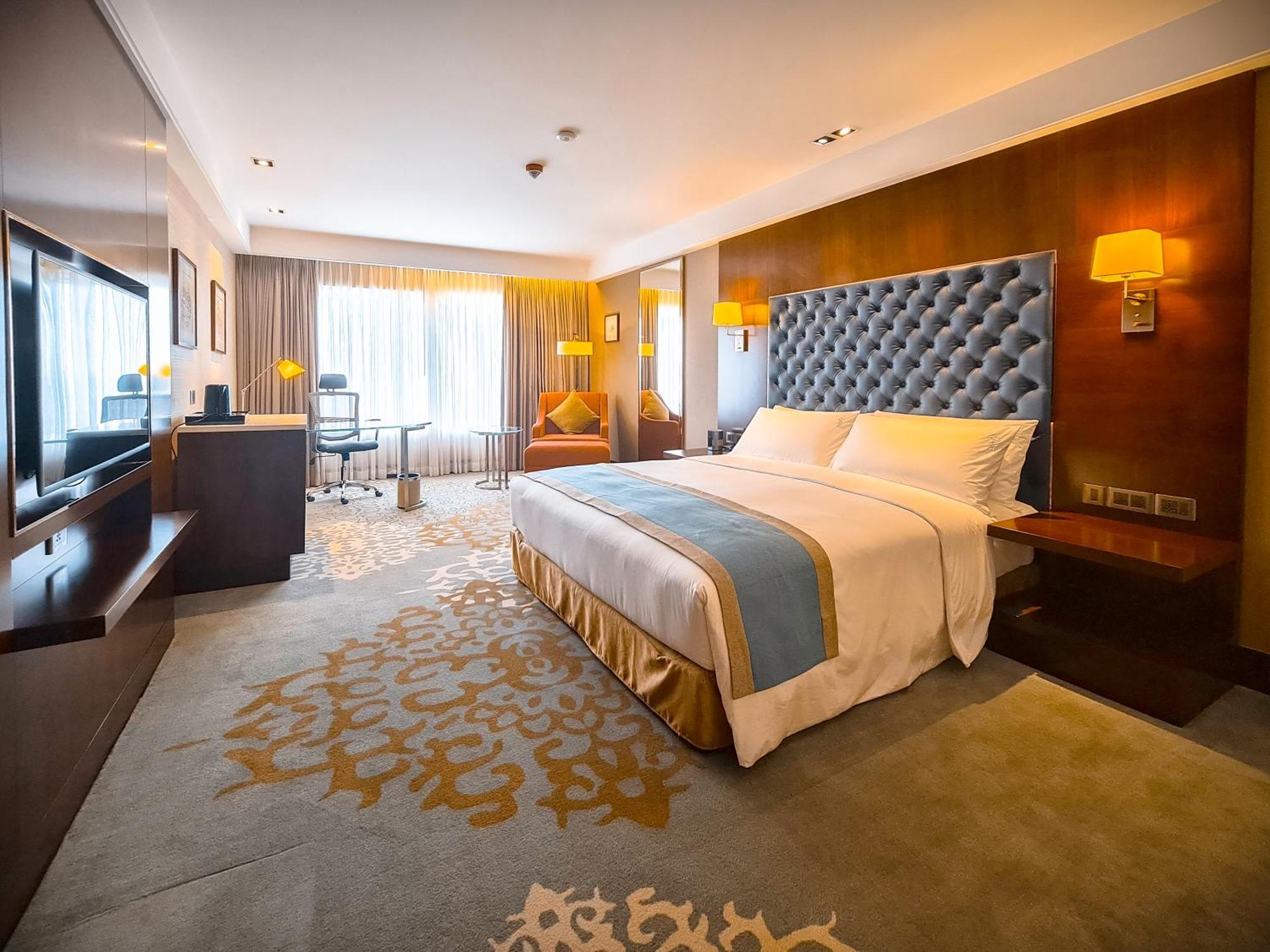 Holiday Inn Dhaka City Centre By Ihg Экстерьер фото