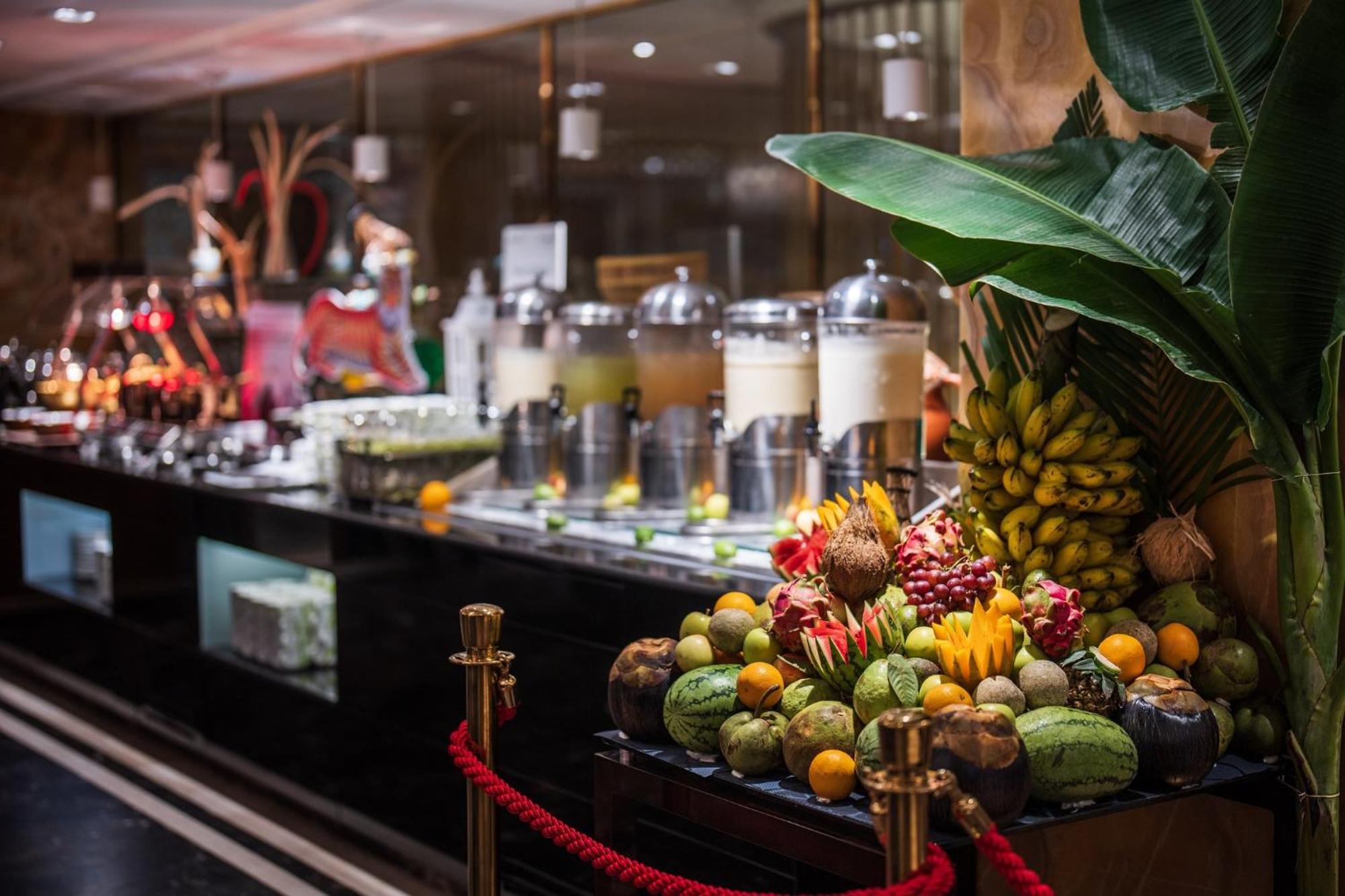 Holiday Inn Dhaka City Centre By Ihg Экстерьер фото